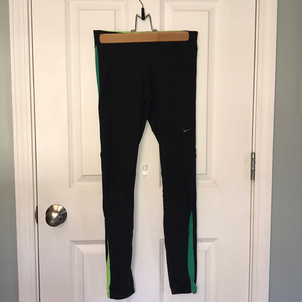 Nike- Dri-Fit runner leggings